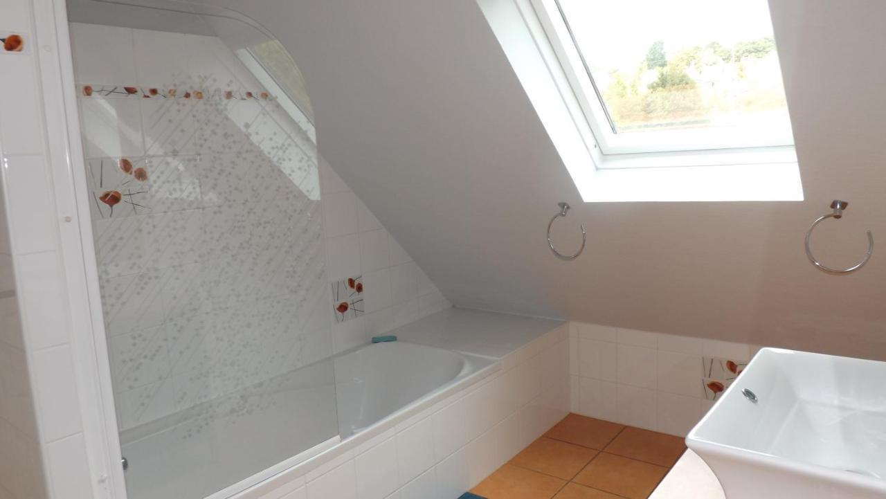 A L Ancre De La Rive Bed and Breakfast Le Faou Eksteriør billede